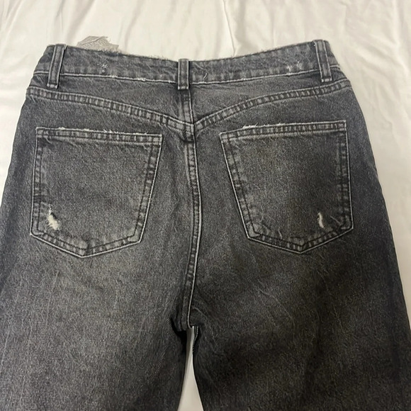 Zara Black Wash Destroyed High Waisted Straight Jeans - Picture 4 of 4